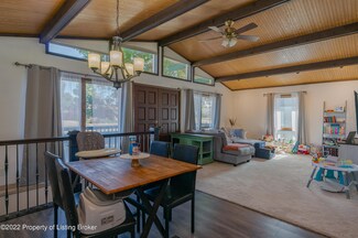 758 2nd Ave SE, Dickinson, ND 58601
