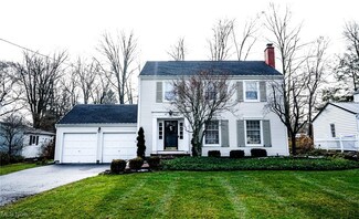 208 Nesbitt St, Youngstown, OH 44514