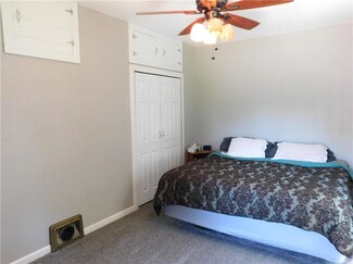 325 S 1st St, Ogden, IA 50212