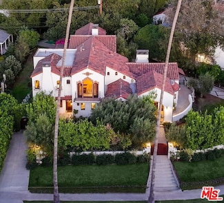 4352 Forman Ave, Toluca Lake, CA 91602