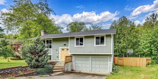 7697 NE Broadleaf Ct, Bremerton, WA 98311