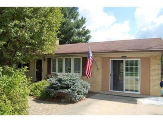 10798 Sharon Dr, Aurora, IN 47001