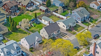 76 Blakeley St, Lynn, MA 01905