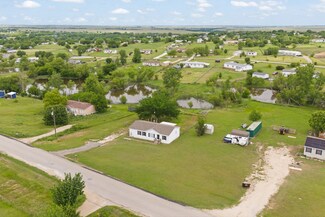 5812 Kentucky St, Joshua, TX 76058