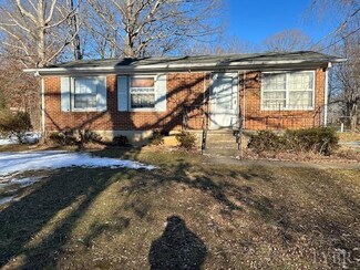 471 Briarcliff Cir, Lynchburg, VA 24502
