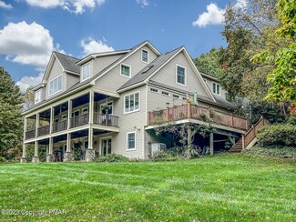 2124 Spruce Dr, Kunkletown, PA 18058