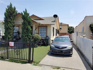1238 E 69th St, Los Angeles, CA 90001
