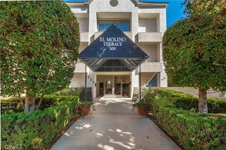 300 N El Molino Ave Unit 312, Pasadena, CA 91101