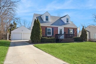 1711 60th St, Des Moines, IA 50322
