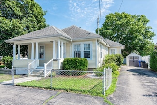 35 Bristol Ave, Pawtucket, RI 02861