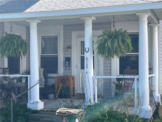 19 Park St, Pulaski, NY 13142