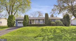1156 Zion Ridge Ave, Bellefonte, PA 16823