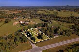 17 Rocky River Rd, Rock Island, TN 38581