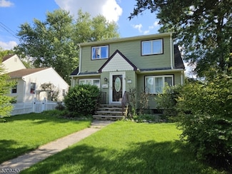 131 Island Ave, Little Falls, NJ 07424