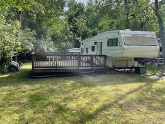 17-164 Woodhaven Lakes, Sublette, IL 61367