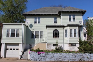 123 Walnut St, Lynn, MA 01905