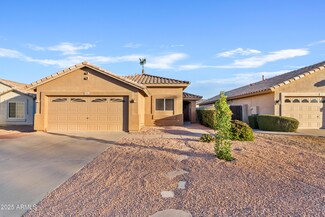 692 E Cantebria Dr, Gilbert, AZ 85296