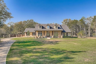 142 Carriage Ct, Bastrop, TX 78602