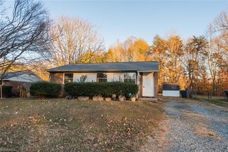 2301 Willow Rd, Greensboro, NC 27406
