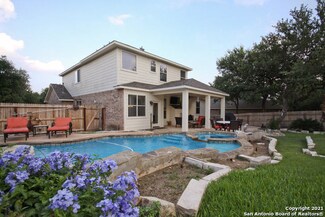 14531 Los Lunas Rd, Helotes, TX 78023