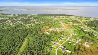 6642 Freret Bayou Dr, Baytown, TX 77523