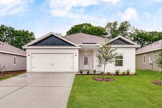 208 Southgate Dr, Terrell, TX 75160