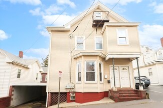 8 Benedict Ave, Somerville, MA 02145
