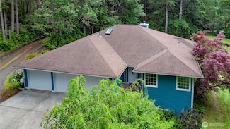 8121 Berry Ridge Ln NW, Silverdale, WA 98383