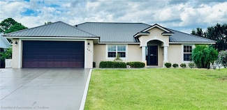 241 Sheppard Rd NW, Lake Placid, FL 33852