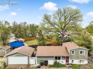 1805 River Dr, Fountain, CO 80817