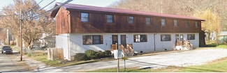 709 9th St, Marlinton, WV 24954
