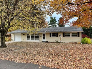 1316 N Cross St, Dover, OH 44622