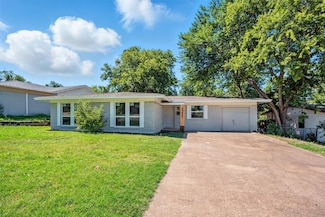 5253 Trail Lake Dr, Fort Worth, TX 76133