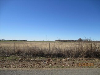 6 S Rockwell Ave, Blanchard, OK 73010