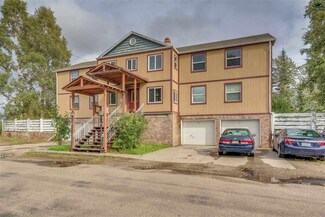 775 Gradelle Ave, Fairbanks, AK 99709