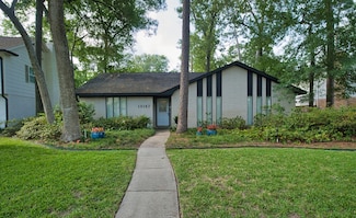 13167 Barryknoll Ln, Houston, TX 77079