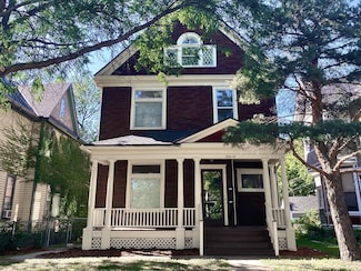 1605 Dupont Ave N, Minneapolis, MN 55411