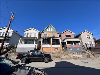104 W 8th Ave, Tarentum, PA 15084