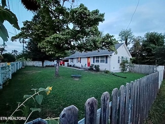 3500 Kenilworth Ln NE, Knoxville, TN 37914