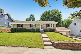 235 Jasper Ln, Waukesha, WI 53188