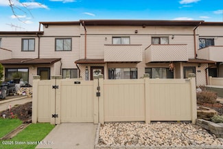 492 Lisk Ave, Staten Island, NY 10303