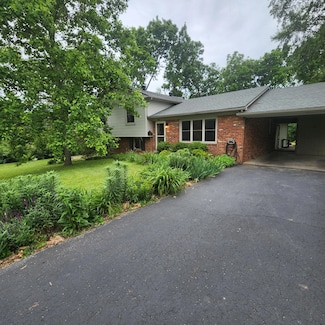 198 Hiawatha Trail, Georgetown, KY 40324
