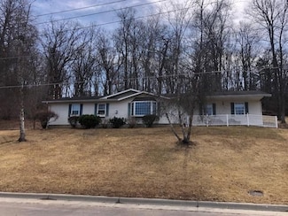 104 Whittier St E, Lanesboro, MN 55949