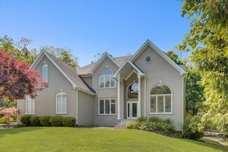 12468 Silver Bay Cir, Indianapolis, IN 46236