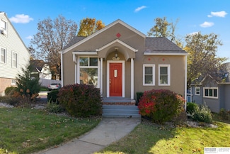 4511 Woolworth Ave, Omaha, NE 68106