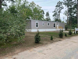 6 Okeefes Cir, North Conway, NH 03860