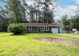 415 Bradford Dr, New Bern, NC 28560