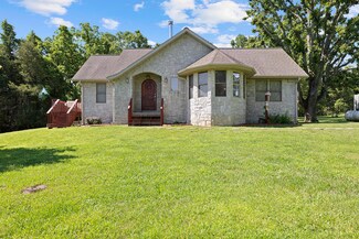 15052 Dees Rd, Cabool, MO 65689