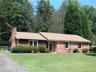 1458 Woodside Dr, Winston Salem, NC 27106