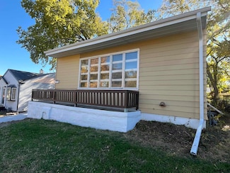 4619 Saratoga St, Omaha, NE 68104